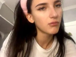 View this HD scene of Lenalasiter Cam porn model from camsoda