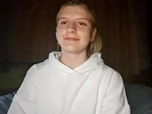 Play this hardcore movie of Florettaschneck Cam porn model from camsoda