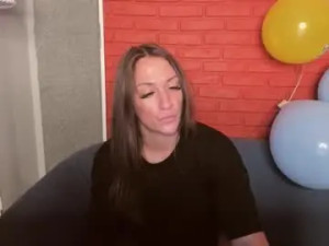 Stream the full clip called Miss_kamilla_ Cam porn model from chaturbate