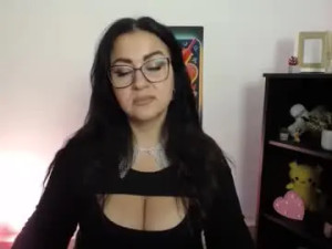 Play HD movie titled Milania_milaa Cam porn model from chaturbate