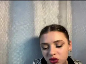 View this uncut video called AnnettaKissell Cam porn model from bongacams