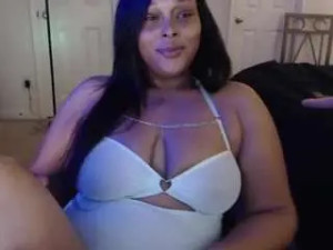 Play this hardcore scene named Celinavaughn Cam porn model from camsoda