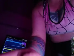 Watch full scene of _jadee_p_ Cam porn model from chaturbate