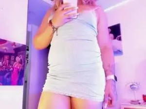 View this complete clip titled kendallcurkovaa, trans