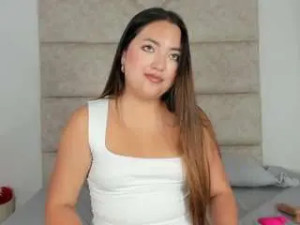 Play the HD video of Rosse-evans-3 Cam porn model from camsoda