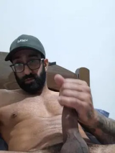 Watch this complete scene named muriloduhot, 33 years old, male