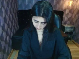 Enjoy watching full movie named Nanisshawna Cam porn model from bongacams