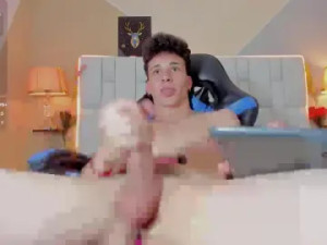 View this full scene of iammariano, 21 years old, male