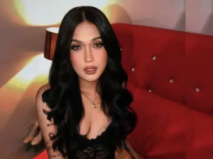 Watch this hardcore video of ZephyraHouston, 19 years old, brunette hair trans
