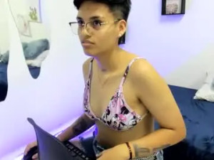 View the hardcore movie titled Logan_wilde Cam porn model from chaturbate