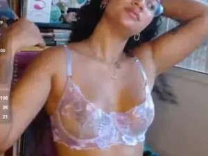 Enjoy watching the uncut scene titled Clitia-xx Cam porn model from camsoda
