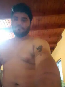 Play the uncensored movie called Adritoledo, 28 years old, male