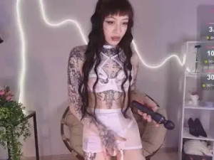 Enjoy watching full scene called Emma_williss Cam porn model from chaturbate