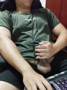 Watch the uncut video named Dhs4201, 23 years old, male