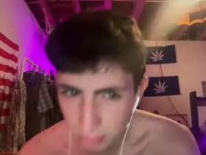 Watch the uncut clip named jeremy_angel, 18 years old, male