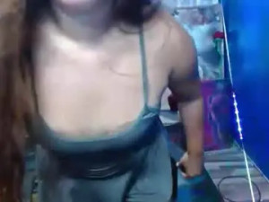 Play this uncut clip called Asian_pussy143 Cam porn model from chaturbate