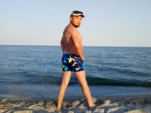 Play this hardcore scene called bigcockvovchik, 25 years old, brown hair male