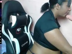 View the uncut scene titled Sweetbustyroxy Cam porn model from camsoda