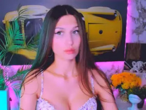 Play the full movie called Mollyinyourmind Cam porn model from bongacams