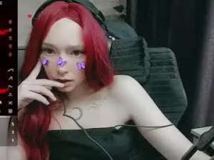 Enjoy watching the hardcore clip named Lisamoth Cam porn model from chaturbate