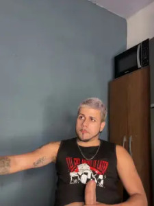 View this uncut clip named cicerosasilva, 22 years old, male