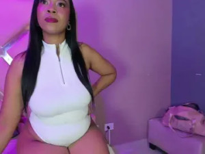 Enjoy watching the full clip called AnahisMonroe Cam porn model from bongacams
