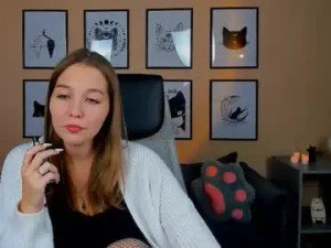 Watch uncut video named Viviangutierrez Cam porn model from chaturbate