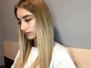 Stream this HD scene titled Julioglab Cam porn model from camsoda