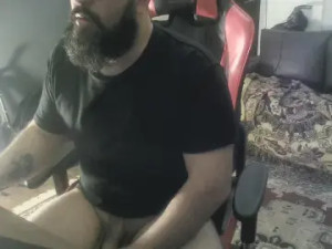 Play this uncut scene called bigdickingo, 35 years old, male