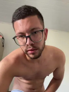 Enjoy watching this hardcore scene titled Aleebrasil20cm, 23 years old, male