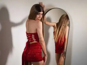 Enjoy watching full video called DarlynSwift, 18 years old, blonde hair trans