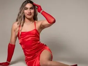 View the uncensored clip titled CHLOE_LUXURY, 22 years old, brunette hair trans