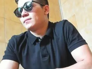 Watch this full movie named evan_hot97, brown hair male