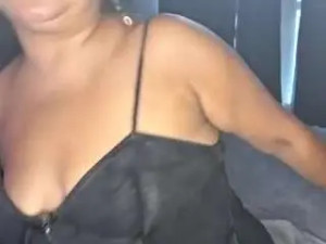 Play this full movie named Lisalefthander Cam porn model from camsoda