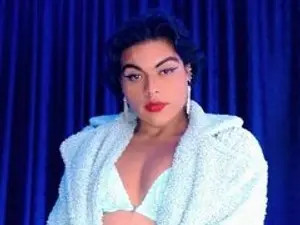 View HD movie titled Ariana_olsen, 28 years old, brunette hair trans