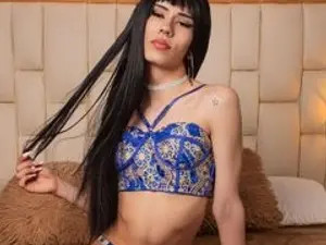 View this complete clip named Foxxy_dolce, 19 years old, brunette hair trans