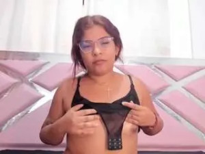 Play the uncensored video of Juliaclose Cam porn model from camsoda