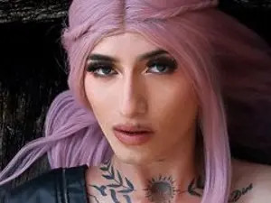 Stream the uncut video of EmilySaenss, 19 years old, redhead hair trans