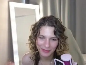 Enjoy watching the uncensored video titled Cipherella Cam porn model from chaturbate