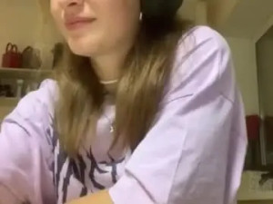 Play full scene named Saundrayeeloy Cam porn model from chaturbate