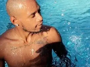 Enjoy watching the complete clip called Jamaicanfeetd0m, brunette hair male