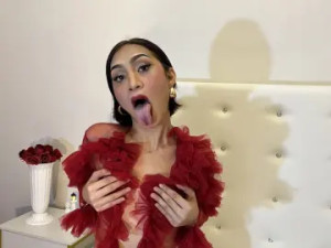 View the HD clip titled SummerFerragamo, 18 years old, brunette hair trans