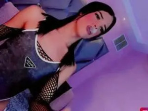 Watch the full video titled ninaa-keyli, trans