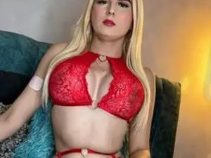 View the HD clip named shannel_queen, 28 years old, blonde hair trans