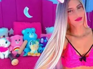 Play this uncut movie called BritneySoto, 18 years old, brown hair trans