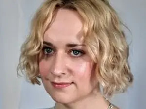 Stream HD movie titled xzoeyryanx, 36 years old, blonde hair trans