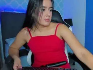 Play the uncut movie named Laureanna Cam porn model from camsoda