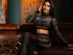 Stream uncensored video named FallonRogers, 25 years old, brunette hair trans