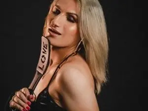 View uncensored scene named VenusFireKiss, 26 years old, brown hair trans