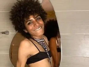 Stream uncensored movie titled ViiolettSalvatore, 18 years old, brunette hair trans